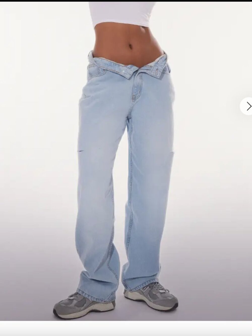 NWT PrettyLittleThing Thigh Split Boyfriend Light Blue Wash Jeans Denim sz US 6